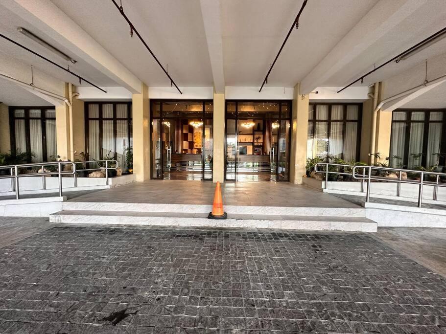 Living,the Persimmon 2-4pax Cebu
