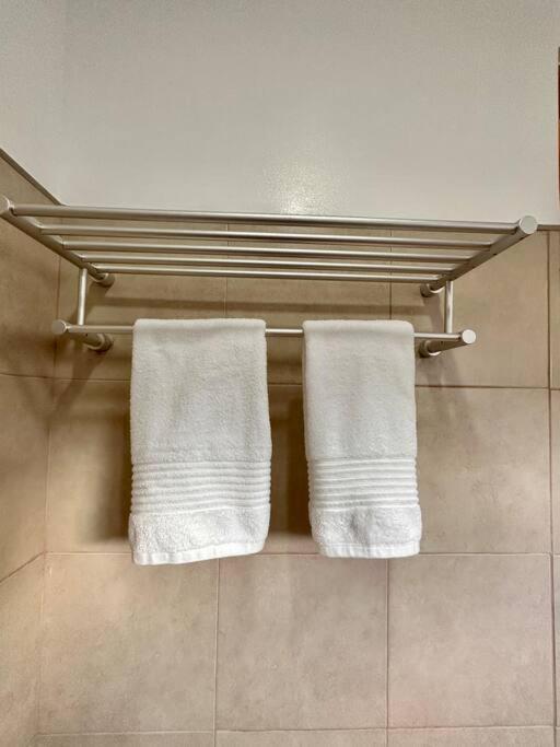 Living,the Persimmon 2-4pax Apartment