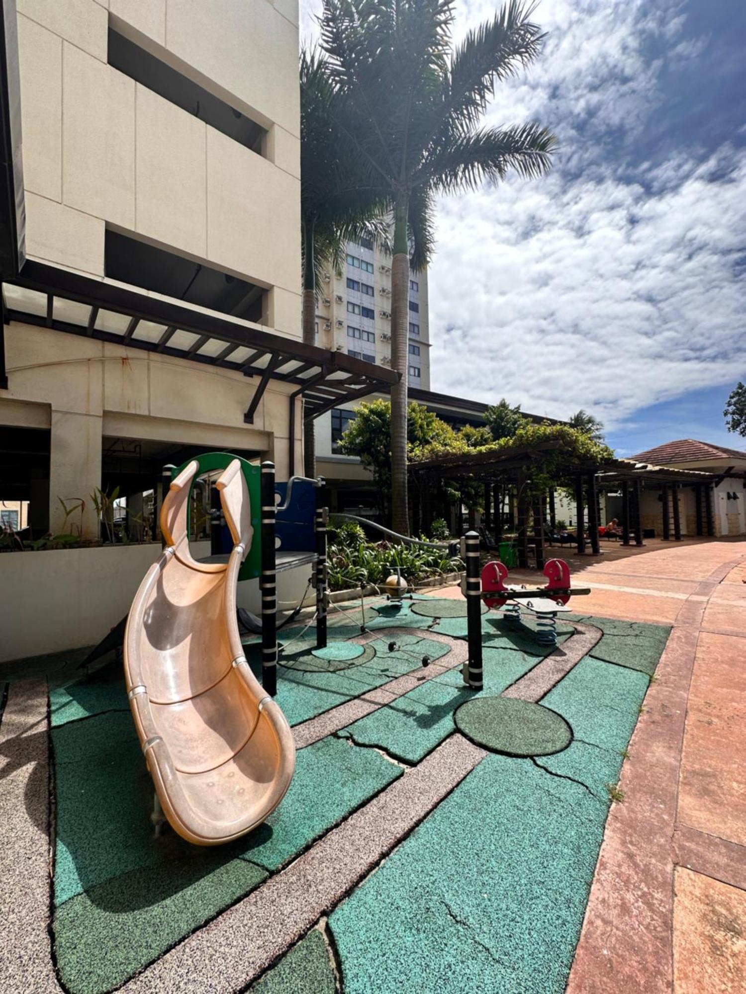 Living,the Persimmon 2-4pax Cebu